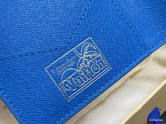 Repzbay COVER-10*14*2.5CM PASSPORT Vuitton Louis 0508